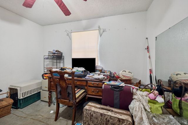 770 NW Seneca, Krebs, OK 74501