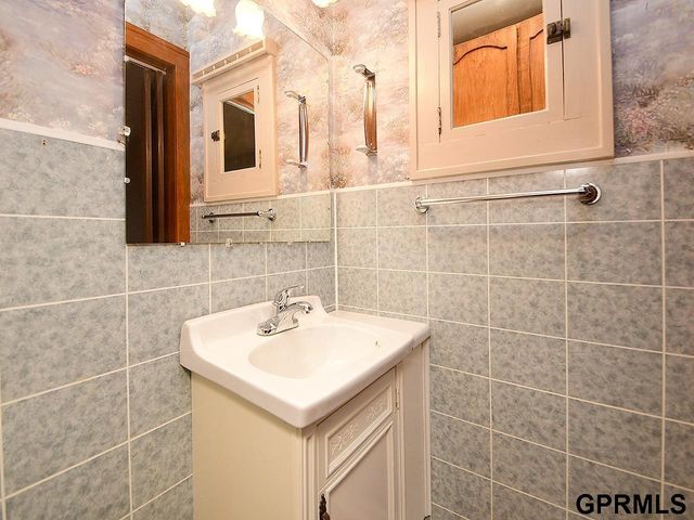 916 A Avenue, Council Bluffs, IA 51501