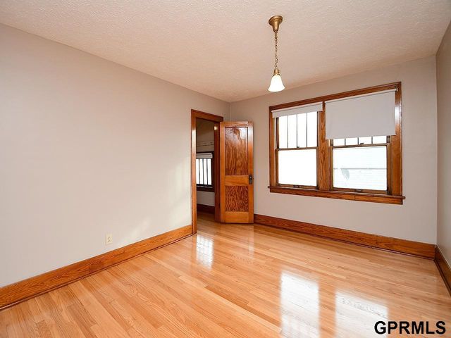 916 A Avenue, Council Bluffs, IA 51501