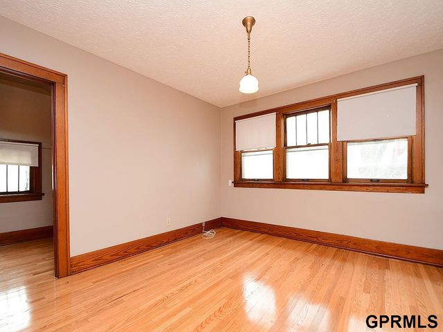 916 A Avenue, Council Bluffs, IA 51501