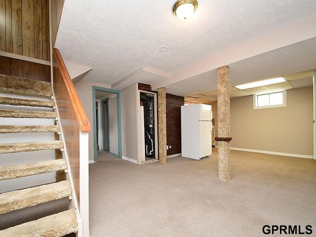 916 A Avenue, Council Bluffs, IA 51501