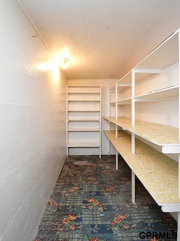 916 A Avenue, Council Bluffs, IA 51501