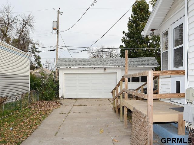 916 A Avenue, Council Bluffs, IA 51501