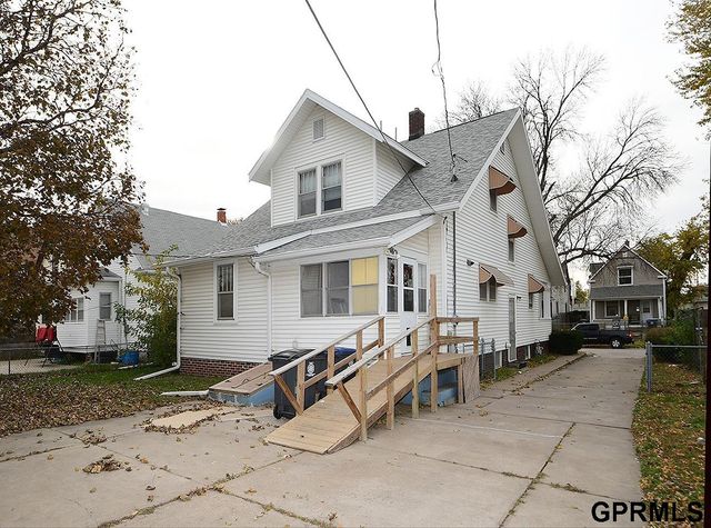 916 A Avenue, Council Bluffs, IA 51501