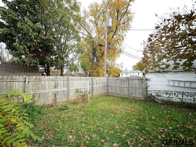 916 A Avenue, Council Bluffs, IA 51501