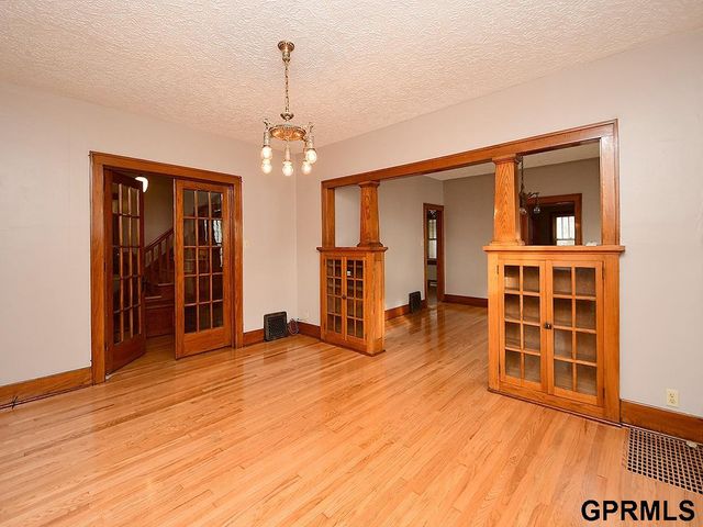 916 A Avenue, Council Bluffs, IA 51501