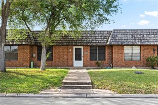 323 Forest Hills Drive 7, Weslaco, TX 78596