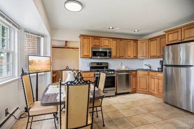 173 Loop Drive, Sayville, NY 11782