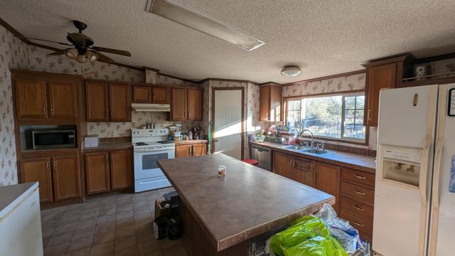 23495 Lawrence 2200, Marionville, MO 65705