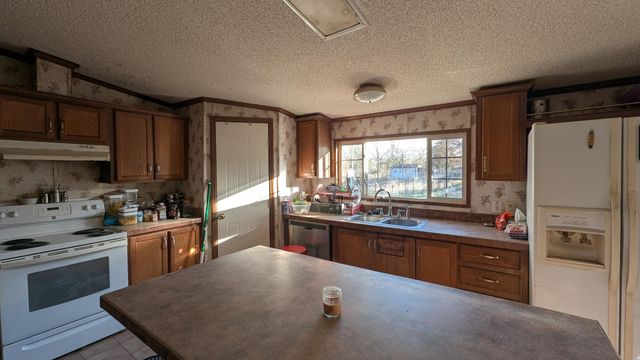 23495 Lawrence 2200, Marionville, MO 65705