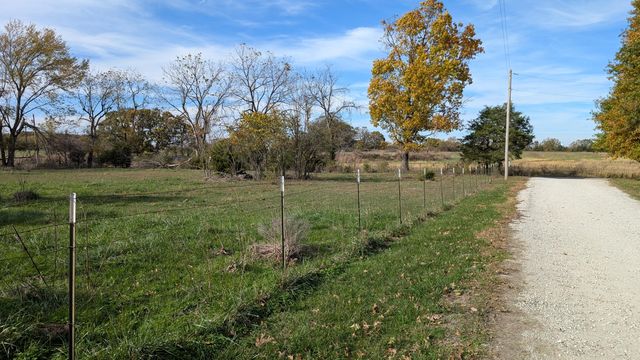 23495 Lawrence 2200, Marionville, MO 65705