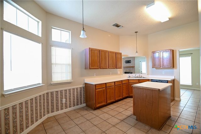2004 Clairidge Avenue, Killeen, TX 76549
