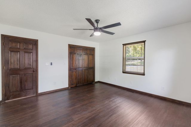 9814 Lakeside Road, Harrison, TN 37341