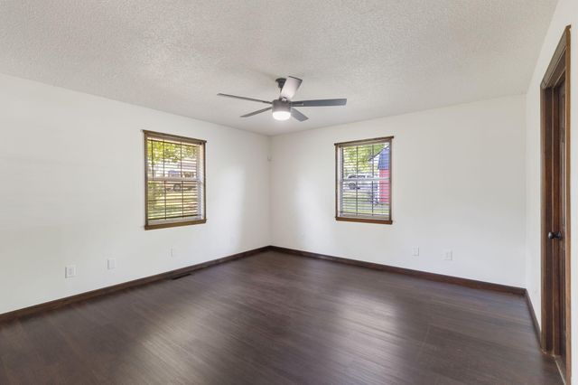 9814 Lakeside Road, Harrison, TN 37341