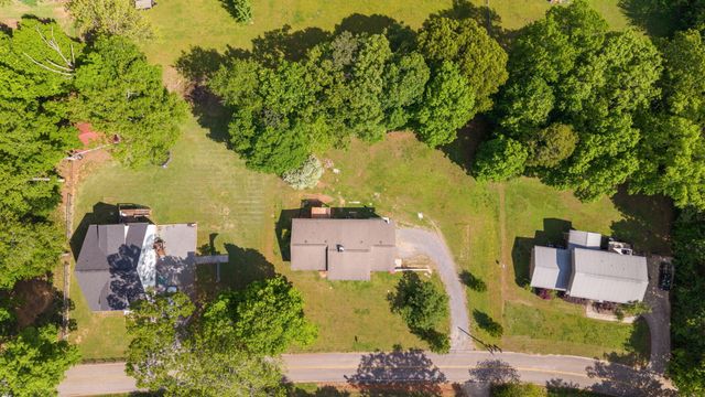 9814 Lakeside Road, Harrison, TN 37341