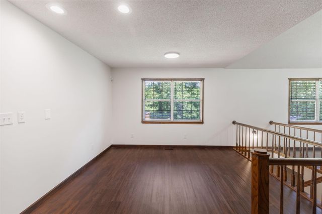 9814 Lakeside Road, Harrison, TN 37341