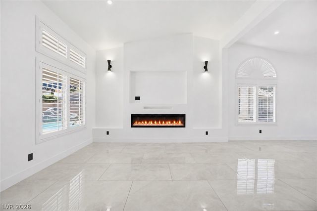 825 Royal Moon Avenue, Las Vegas, NV 89123