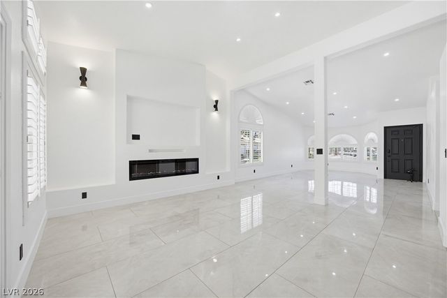 825 Royal Moon Avenue, Las Vegas, NV 89123