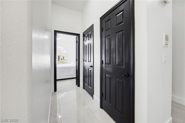 825 Royal Moon Avenue, Las Vegas, NV 89123