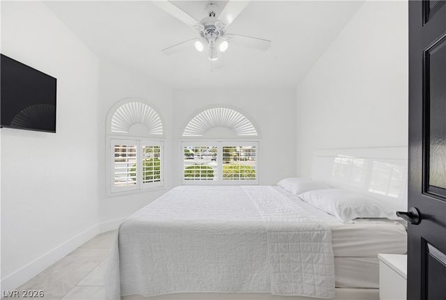 825 Royal Moon Avenue, Las Vegas, NV 89123