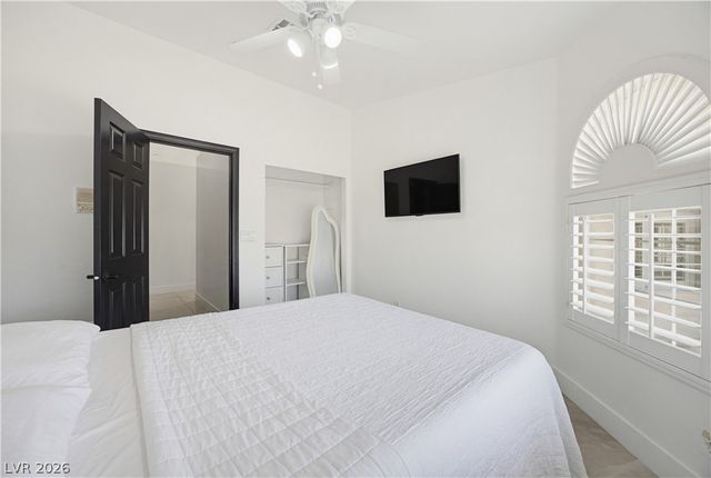 825 Royal Moon Avenue, Las Vegas, NV 89123