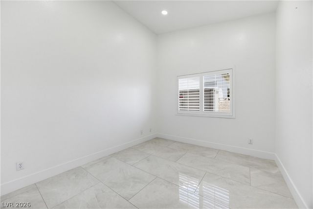 825 Royal Moon Avenue, Las Vegas, NV 89123