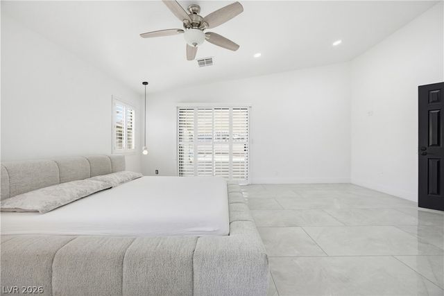 825 Royal Moon Avenue, Las Vegas, NV 89123