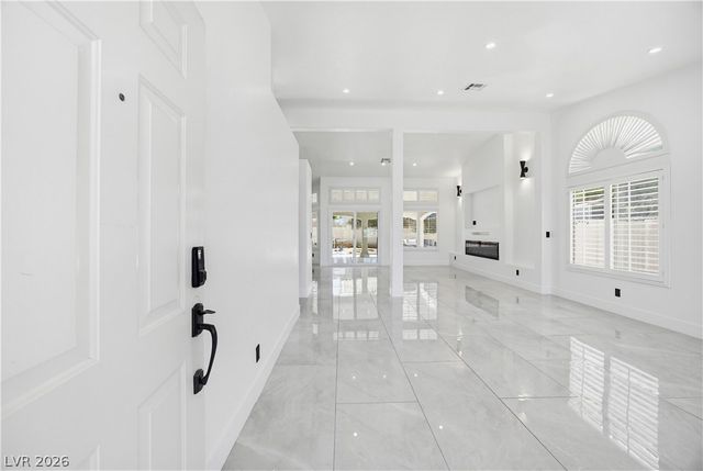 825 Royal Moon Avenue, Las Vegas, NV 89123