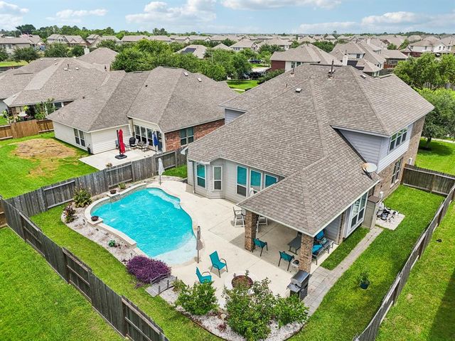 6546 Turner Fields Lane, Dickinson, TX 77539