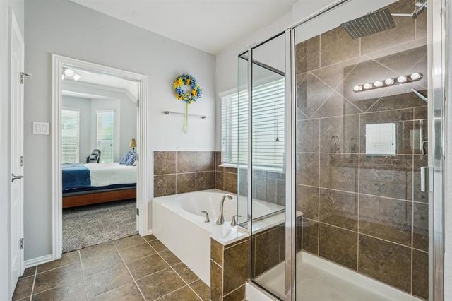 6546 Turner Fields Lane, Dickinson, TX 77539