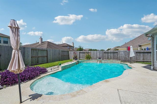 6546 Turner Fields Lane, Dickinson, TX 77539