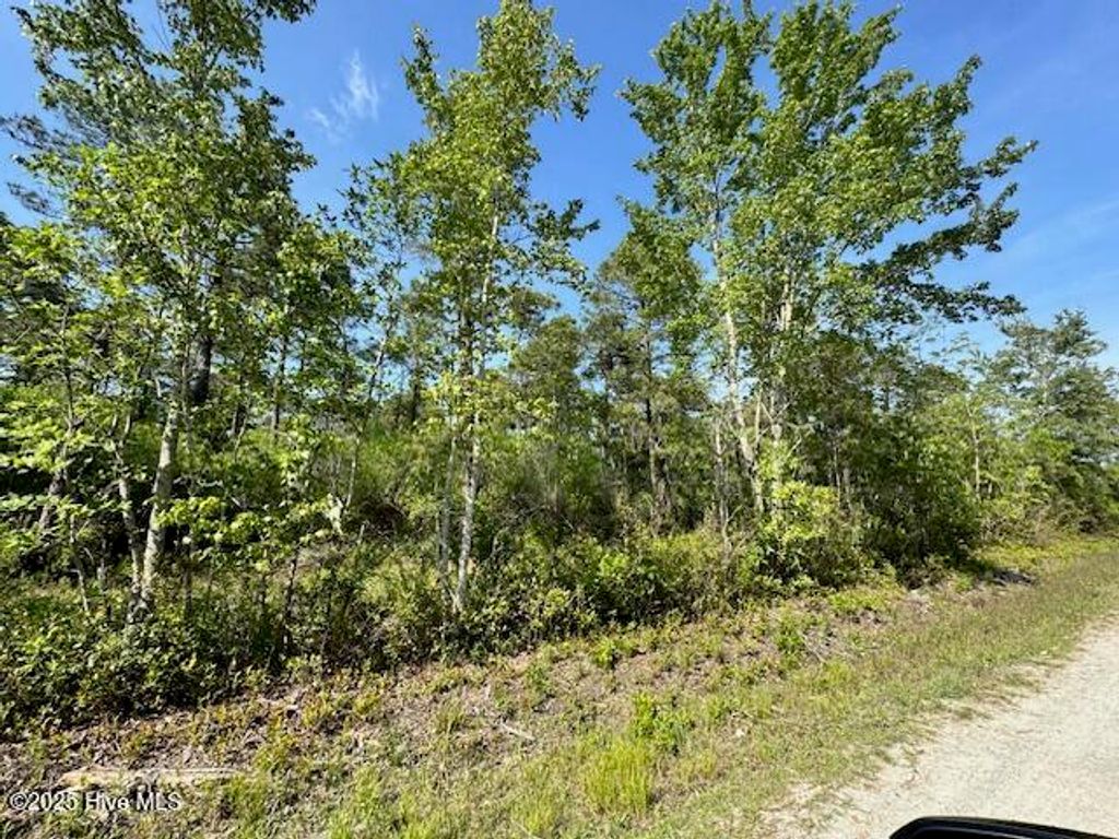 308 Plantation Road, Wilmington, NC 28411