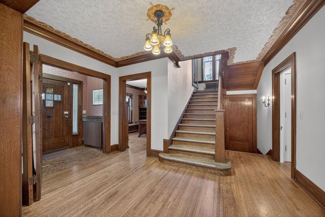 724 4th Street SW, Rochester, MN 55902