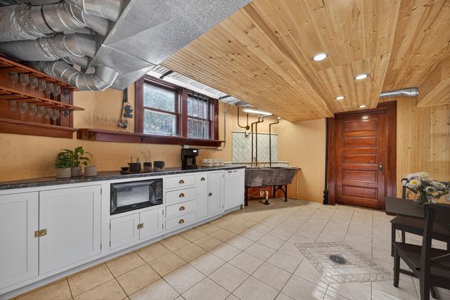 724 4th Street SW, Rochester, MN 55902