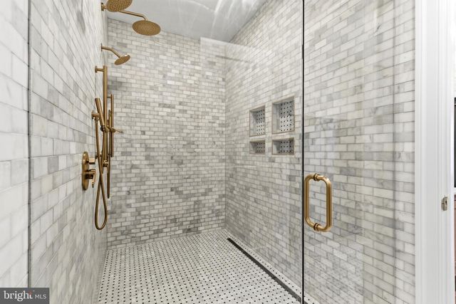 1223 FAIRMONT ST NW, Washington, DC 20009