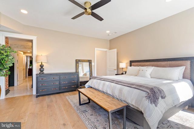 1223 FAIRMONT ST NW, Washington, DC 20009