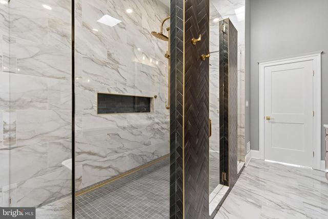 1223 FAIRMONT ST NW, Washington, DC 20009