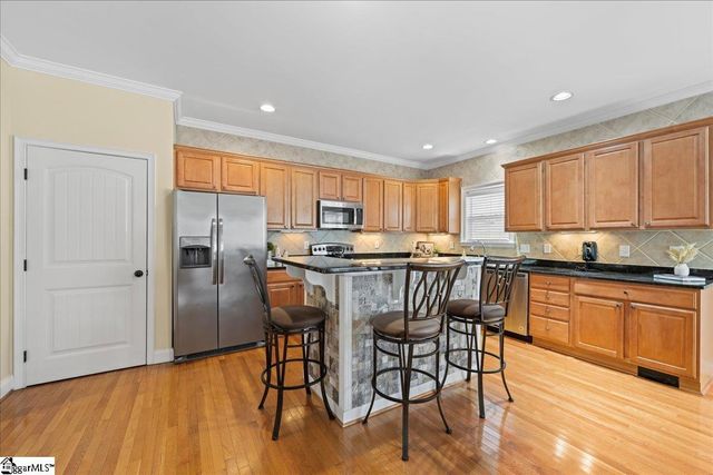 104 Clairhill Court, Simpsonville, SC 29680