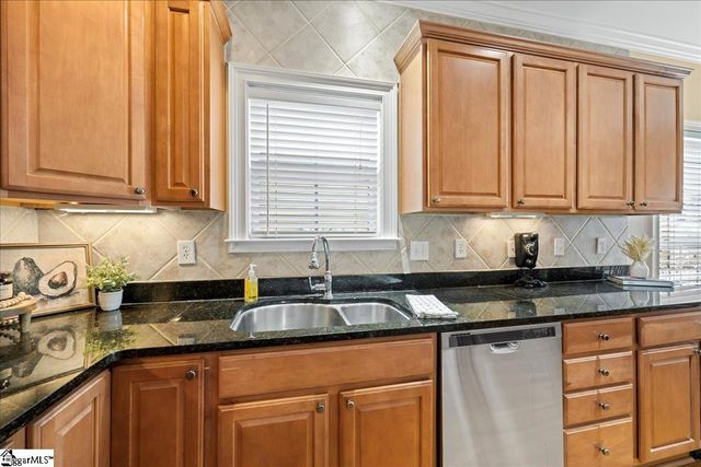 104 Clairhill Court, Simpsonville, SC 29680