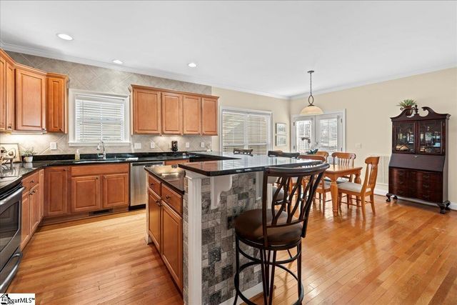 104 Clairhill Court, Simpsonville, SC 29680