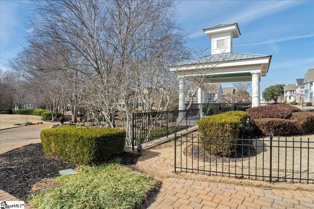 104 Clairhill Court, Simpsonville, SC 29680