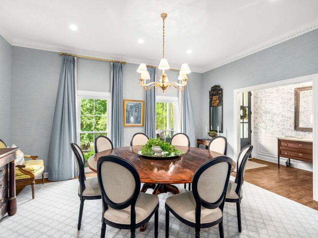 1203 Perkins Ln, Franklin, TN 37069