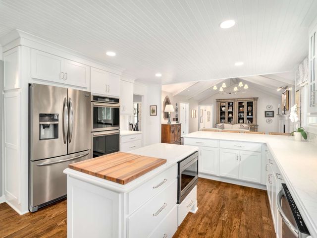 1203 Perkins Ln, Franklin, TN 37069