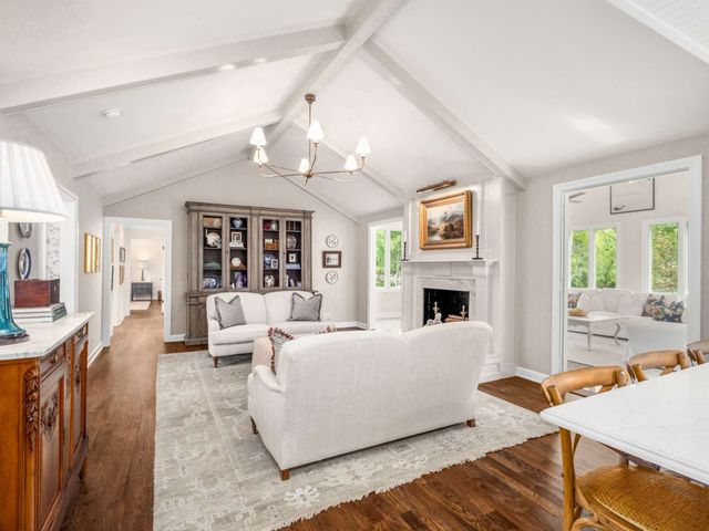 1203 Perkins Ln, Franklin, TN 37069