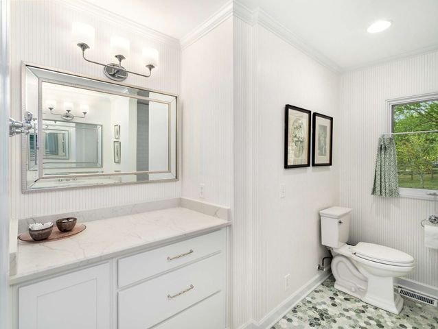 1203 Perkins Ln, Franklin, TN 37069