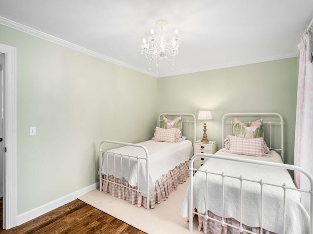 1203 Perkins Ln, Franklin, TN 37069