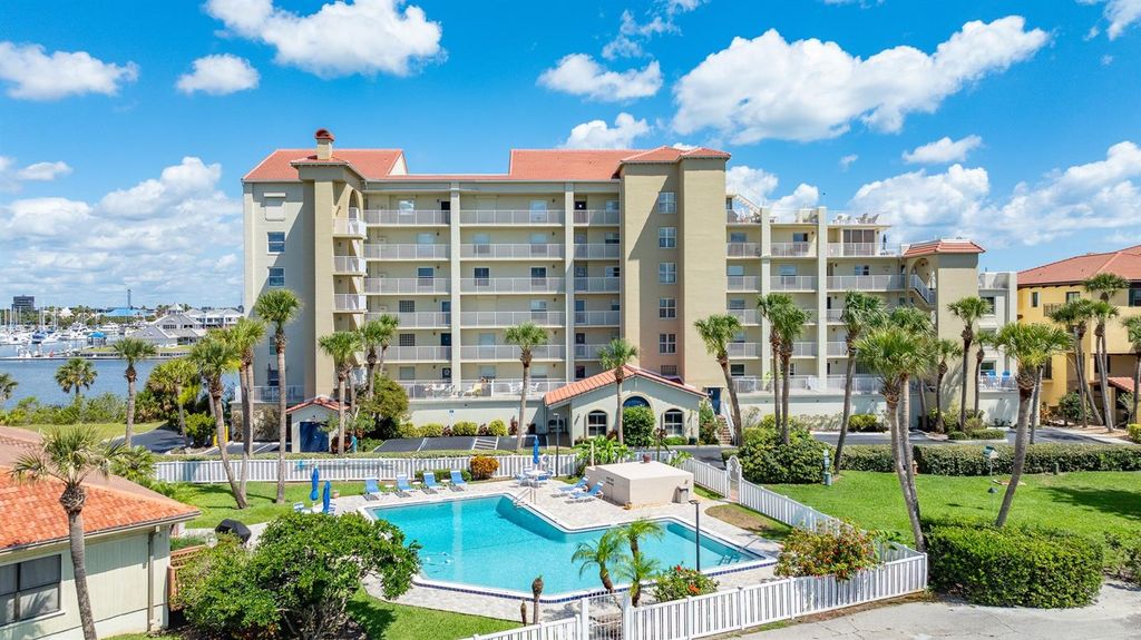 533 MARINA POINT DRIVE 5330, Daytona Beach, FL 32114