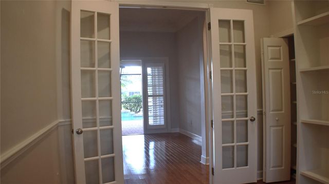 4910 OLD CREEK DRIVE, Sarasota, FL 34233