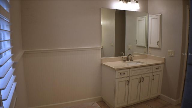 4910 OLD CREEK DRIVE, Sarasota, FL 34233