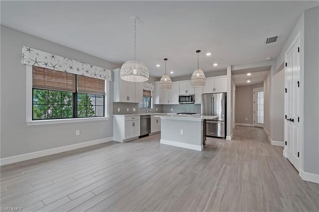 12381 Canal Grande DR, Fort Myers, FL 33913